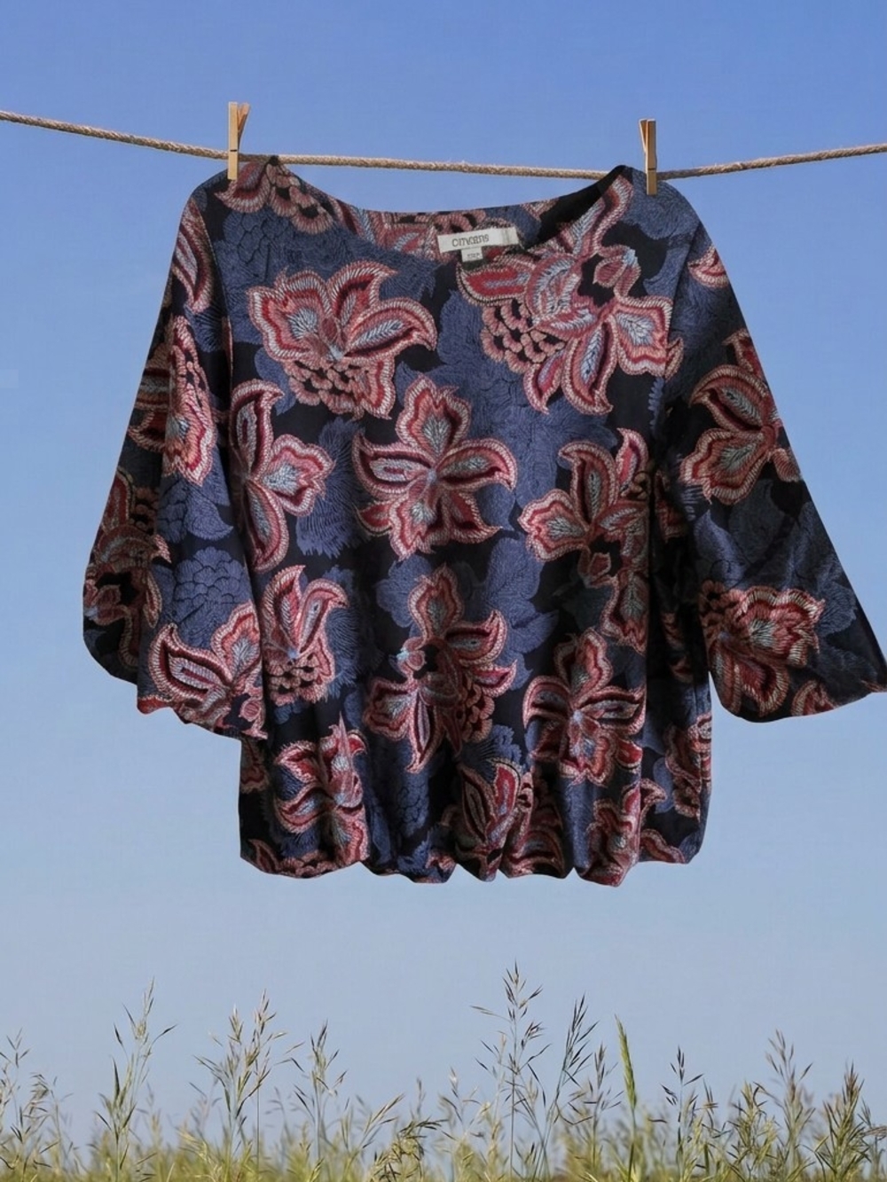 Chico's Navy Floral Jacquard Puff-Sleeve Top